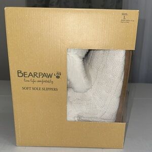 Bearpaw Soft Sole Ivory Slippers Womens Size‎ Large Fuzzy Cozy Comfy New in Box